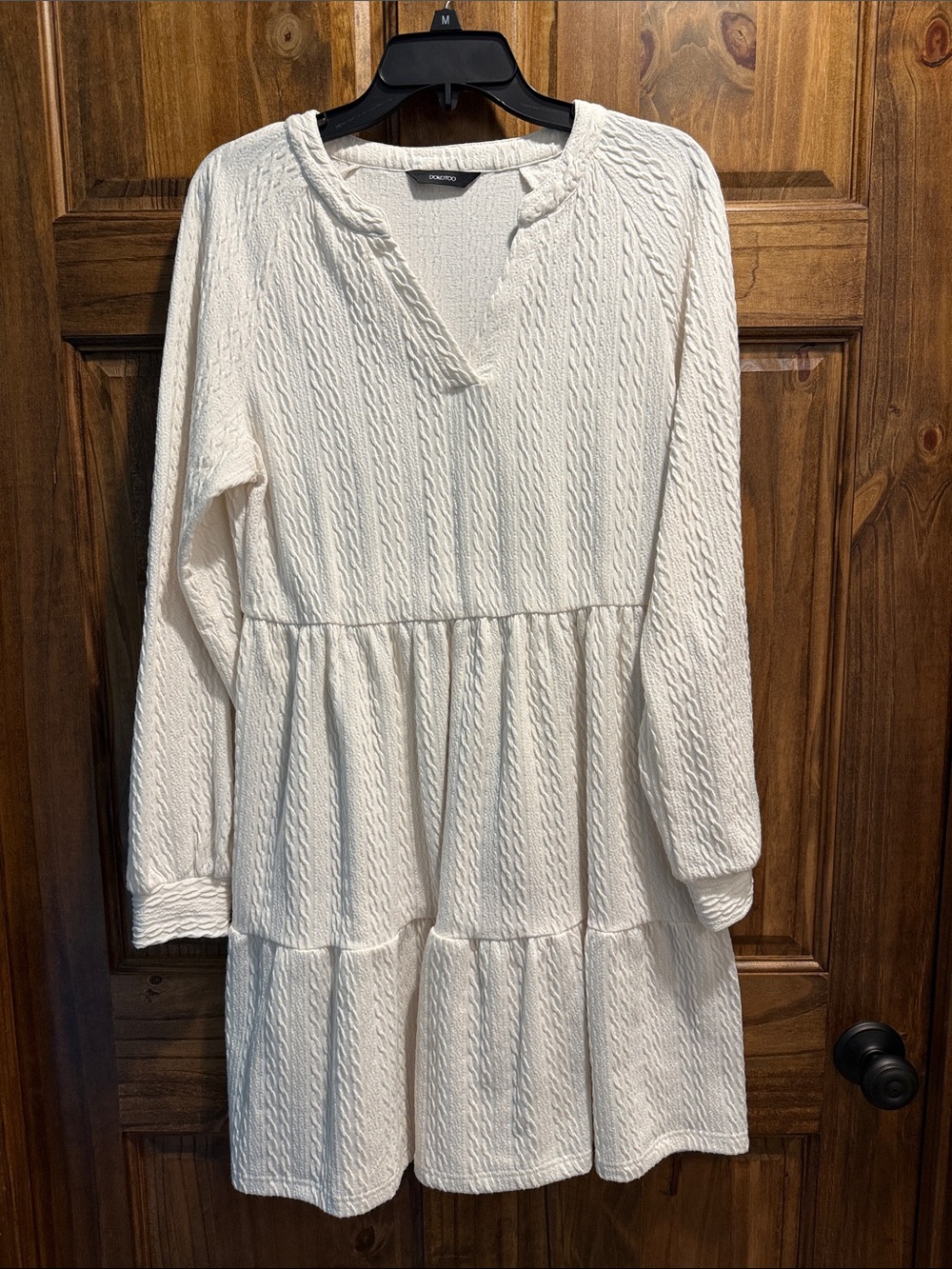 Women’s Cream Textured Tiered Long-Sleeve Dress